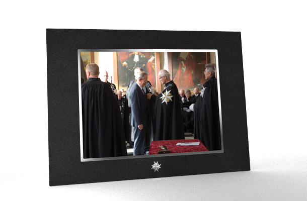 Presentation Mount Example