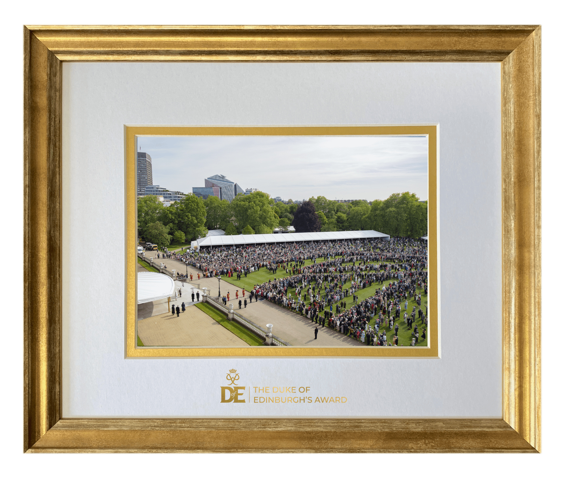 Frame (12″x10″) and Mount with 8″ x 6″ Aperture to hold a photograph